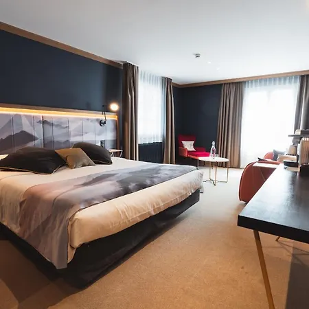 Boutique Glacier Szálloda 4*