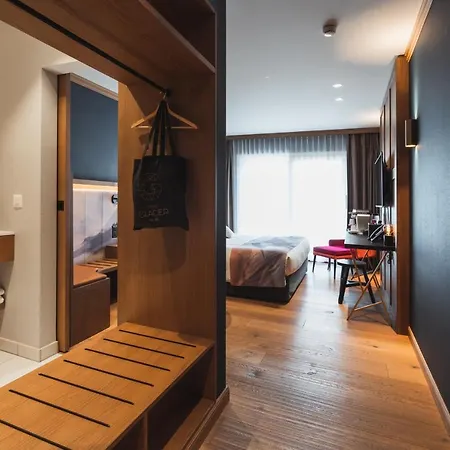 Boutique Glacier 4*