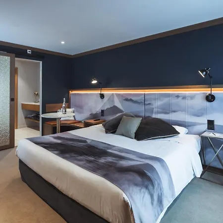 Boutique Glacier Szálloda 4*