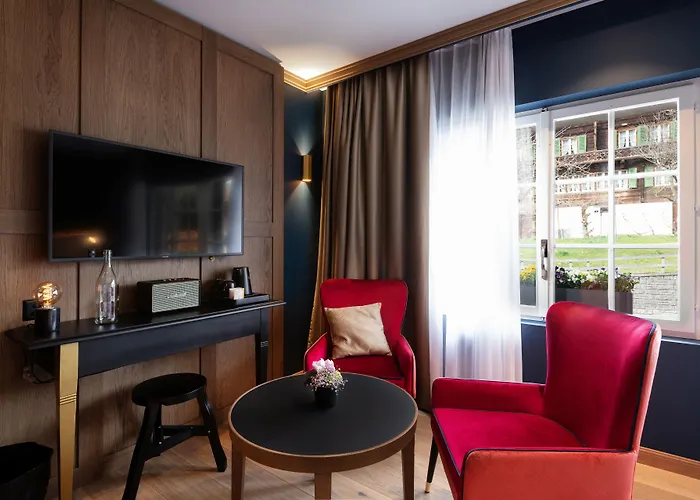 Boutique Glacier Hotel 4*