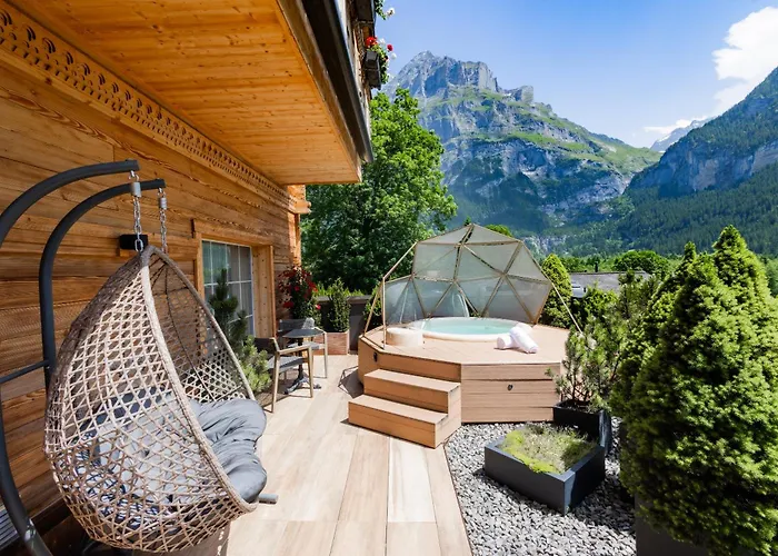 Boutique Glacier Hotel 4*